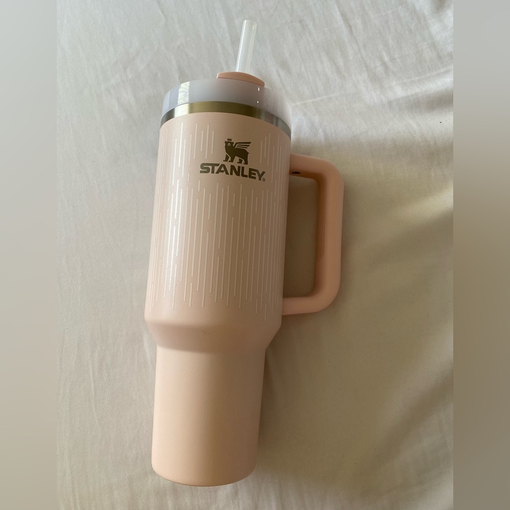 Stanley Bloom Rain 40oz